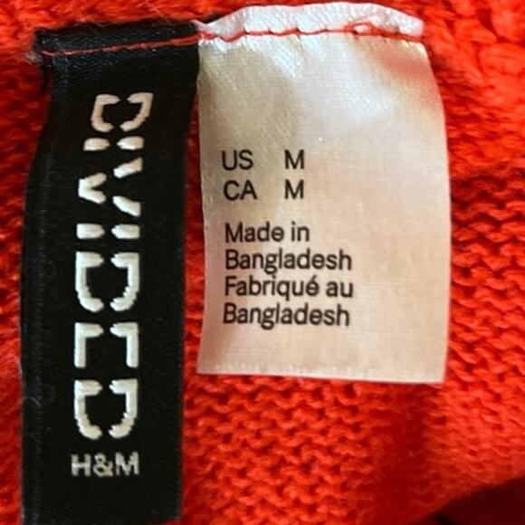 H&M Divided Women's Red Pullover Long Sleeve Round Neck Sweater Crop Top Sz M - Picture 3 of 4